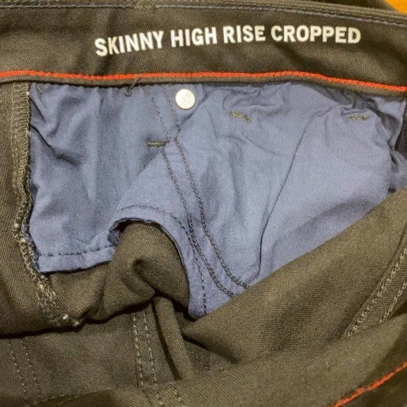 Tommy Hilfiger Black High Rise Cropped Jeans 8 - Picture 4 of 6